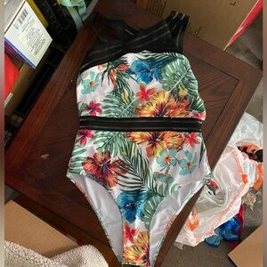 Multicolor one piece